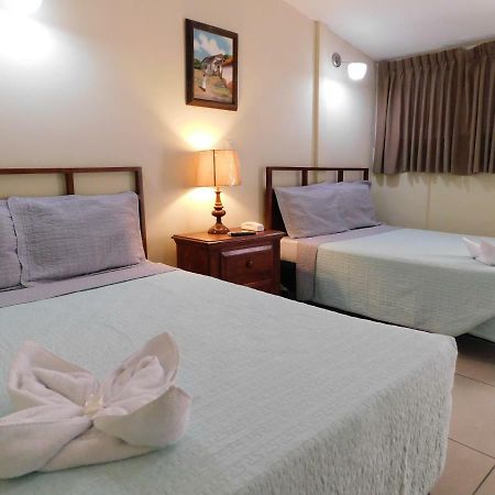 Hotel Meson De Maria Antiguo Cuscatlan ภายนอก รูปภาพ