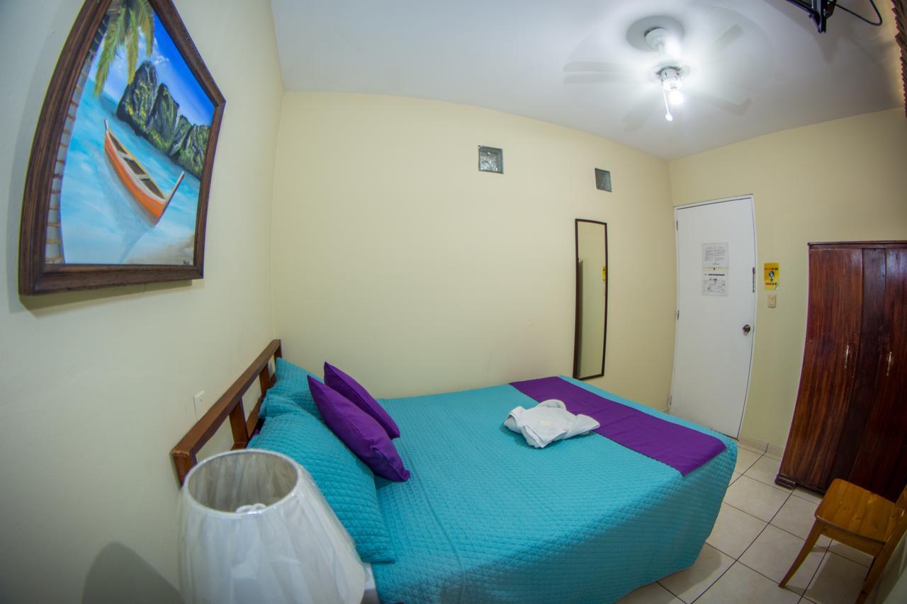 Hotel Meson De Maria Antiguo Cuscatlan ภายนอก รูปภาพ
