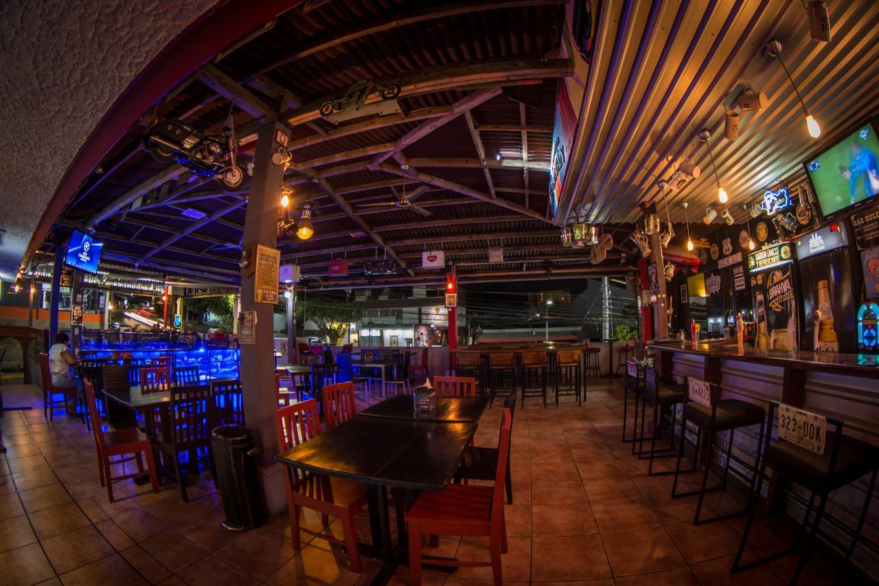 Hotel Meson De Maria Antiguo Cuscatlan ภายนอก รูปภาพ